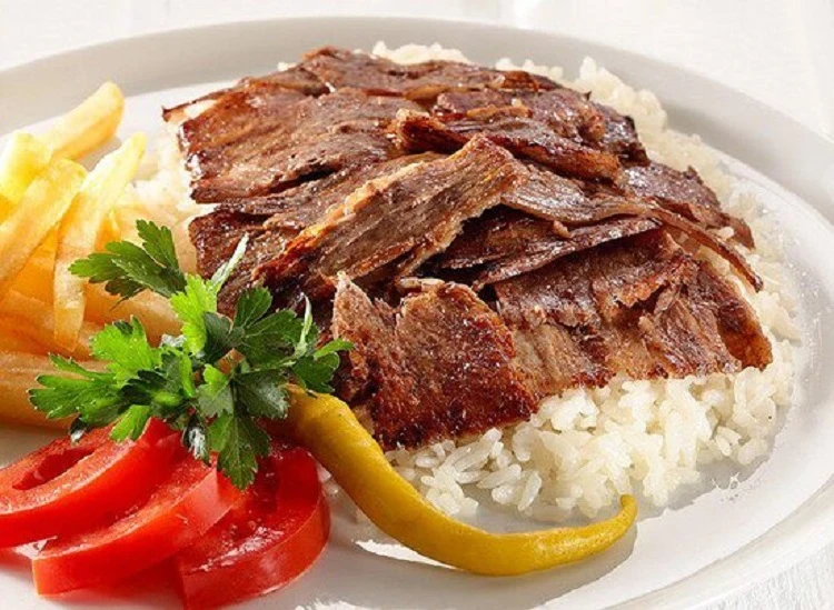 Şanlıurfa Gülizar Pilav Üstü Döner